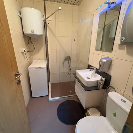 Av Apartment, Skopje