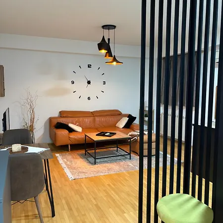 Av Apartment, *